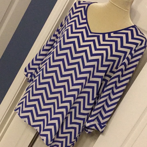 Chevron Top - Picture 1 of 5